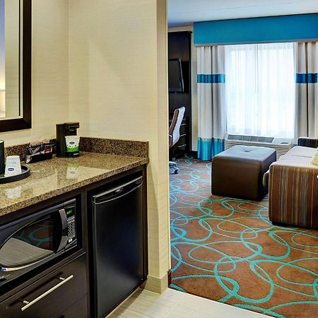 Hampton Inn By Hilton Уинипег Екстериор снимка