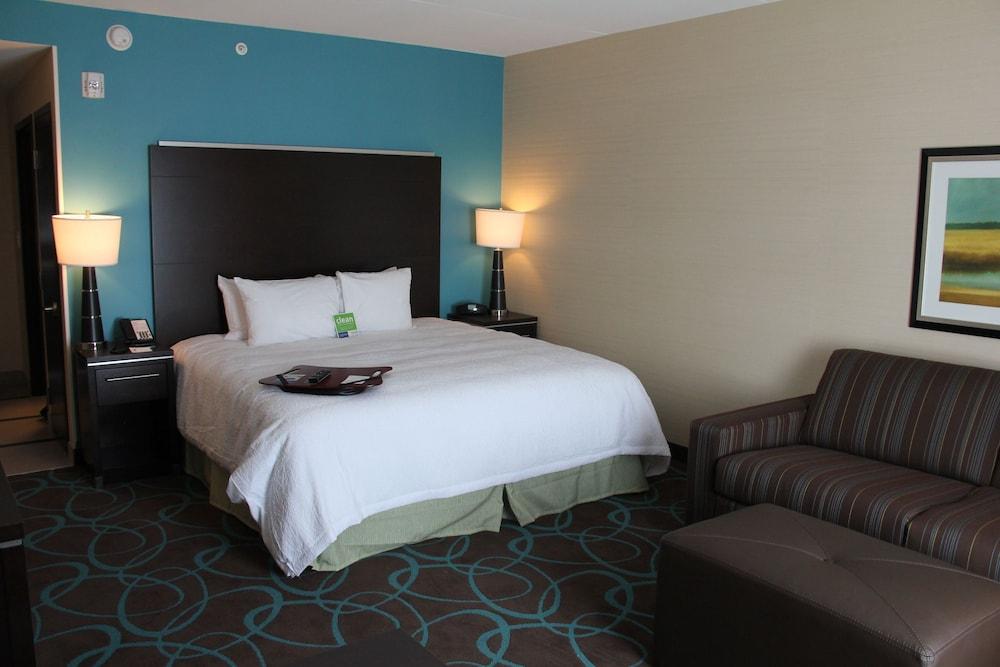 Hampton Inn By Hilton Уинипег Екстериор снимка