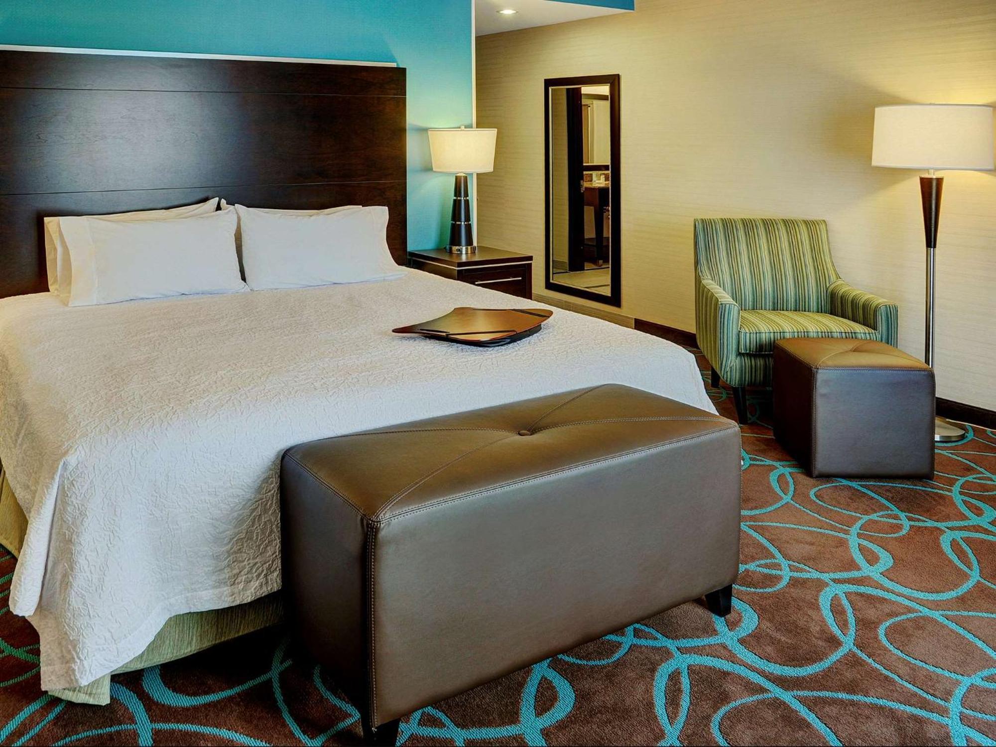 Hampton Inn By Hilton Уинипег Екстериор снимка